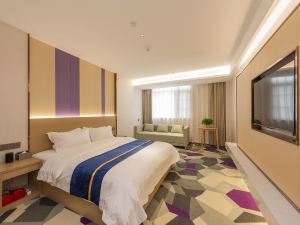 Yiyiju Hotel (Wuhan Henglong Automobile Electronic Industrial Park Branch)