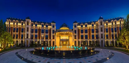 Zhengzhou Qianna Hotel Splendor Donglin Lake Отели рядом с достопримечательностью «Donglin Temple»