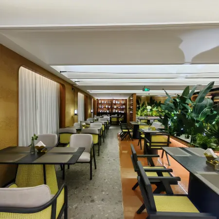 WINTOURY HOTEL