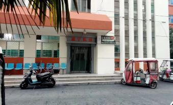 Qingting Apartment