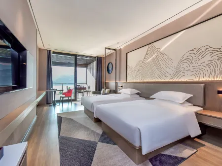 Baimei Hotel Fengjie Yimen Impression Store Отели рядом с достопримечательностью «Qutang Gorge»