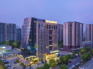 Vienna International Hotel (Yanghu Wetland Subway Station IKEA Yuju Branch)