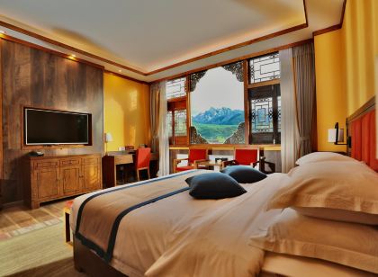 Mazhaga Hot Spring Resort Hotel (Garzi Gesar Wangcheng Branch)