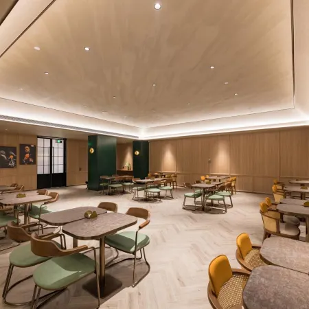 Orange Hotel (Sanhe Century Plaza)