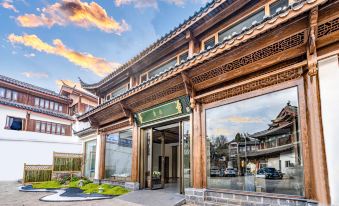 Lijiang Fine Art · Ancient Town Panorama Art Resort Hotel (Old Town Waterwheel Store of Lijiang)