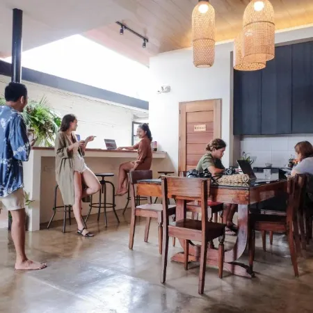 Ceda Guest House by HiveRooms