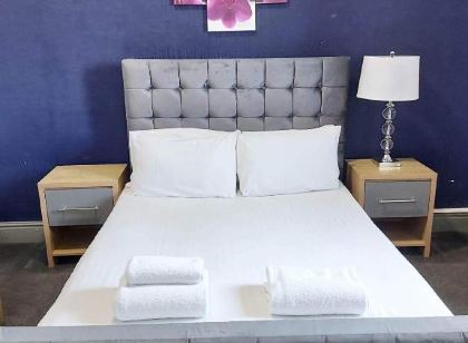 OYO Ivy Hotel