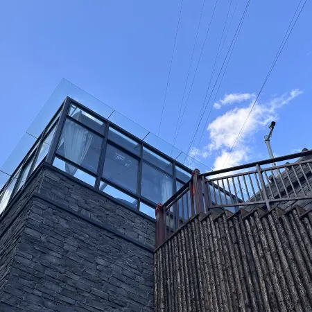 Lan·Qiangju Ski Hot Spring B&B (First Branch)