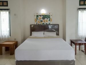 DATON HOUSE near Bali Zoo Ubud Mitra RedDoorz