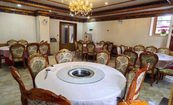 Nyingchi Lunang Biju Hotel