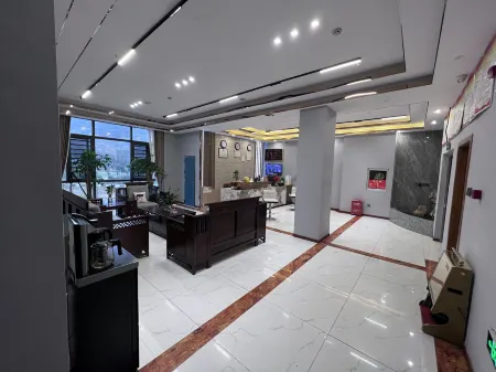 Ziyun Ruiyuan Boutique Hotel Отели рядом с достопримечательностью «Yellow Crane Camp Hot Spring Resort»