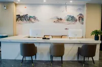 Magnotel Hotel (Wucheng Xian Shengping Square)