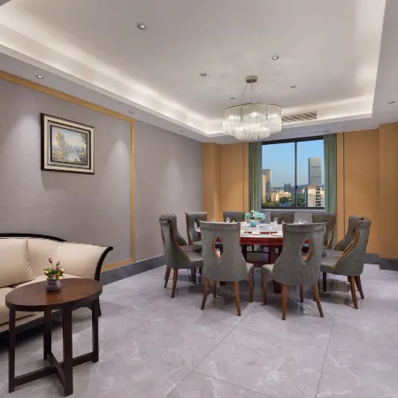 FUNMEE Hotel (Yueyanglou District, Nanhu Square, Yueyang)