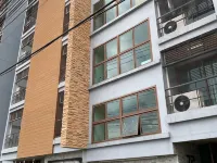 MOK MEK 72 Hotels near Siam Niramit