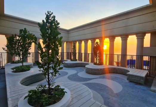 로지 힐사이드 씨뷰 아파트먼트의 바다 전망