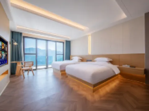 Cloud Built Banshan Pond Scene Hotel Hotel a Xinping