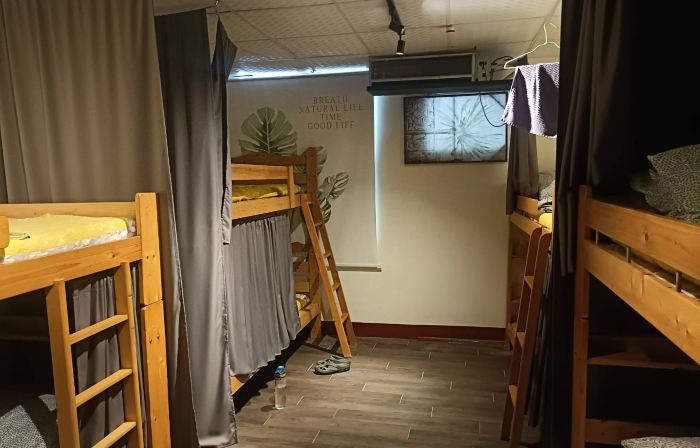 ELO CAFE hostel