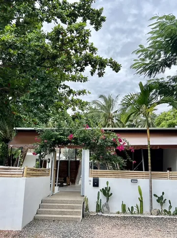 รูปภาพของชิลล์ เลย์ รีสอร์ท ดอนสัก