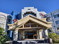Haixi Hotel Hotels in Delingha