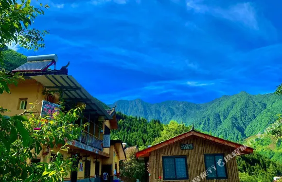 峨邊阿強彝家樂