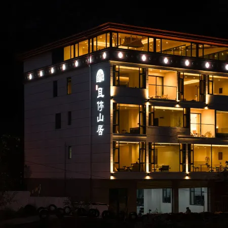 Stay on the mountains