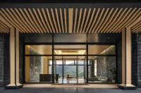 Semi-Mountain Cloud Residence Hotels in Xinyi