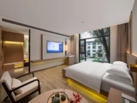 Chunzhiyue Hotel(Kaifeng Wansui Mountain Da Song Wuxia City Branch)