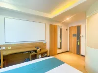 Meet Light Luxury Hotel (Xushui No. 2 Middle School Railway Station Branch) Hotels near Mosque (Qingzhensi Street)