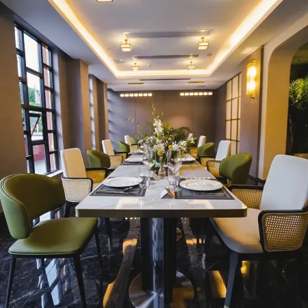 GOLD SEASON HOTEL