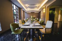 GOLD SEASON HOTEL - breakfast