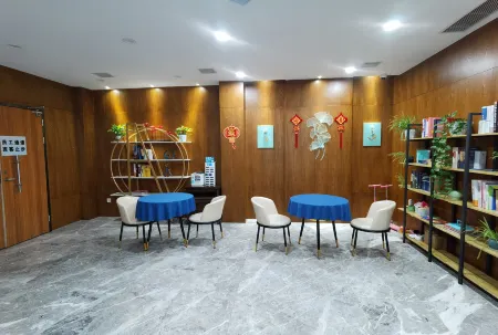 Gongqingcheng Fusheng Business Hotel