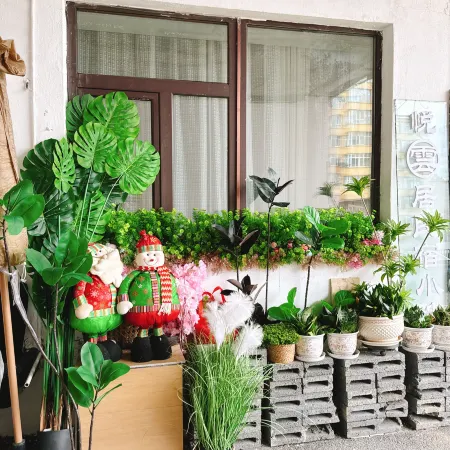 Hnmestay Courtyard Отели в г. Ичунь