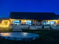 Chongyeji Shanmàn • Yeelen Scenic Chalet Hotels in Habahe