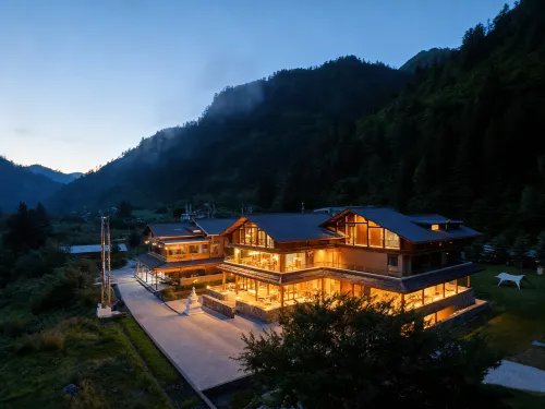 安谷藏居（九寨溝景區諾日朗瀑布店）