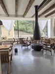 XiaojinXuehuxingyeGuesthouse