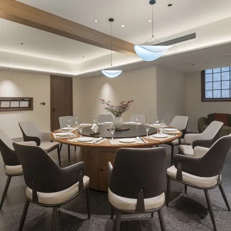 QIANNA HOTEL FINE