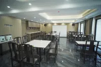Qingyuan ZHONGJUN Zhongjun Hotel - Morgenmad