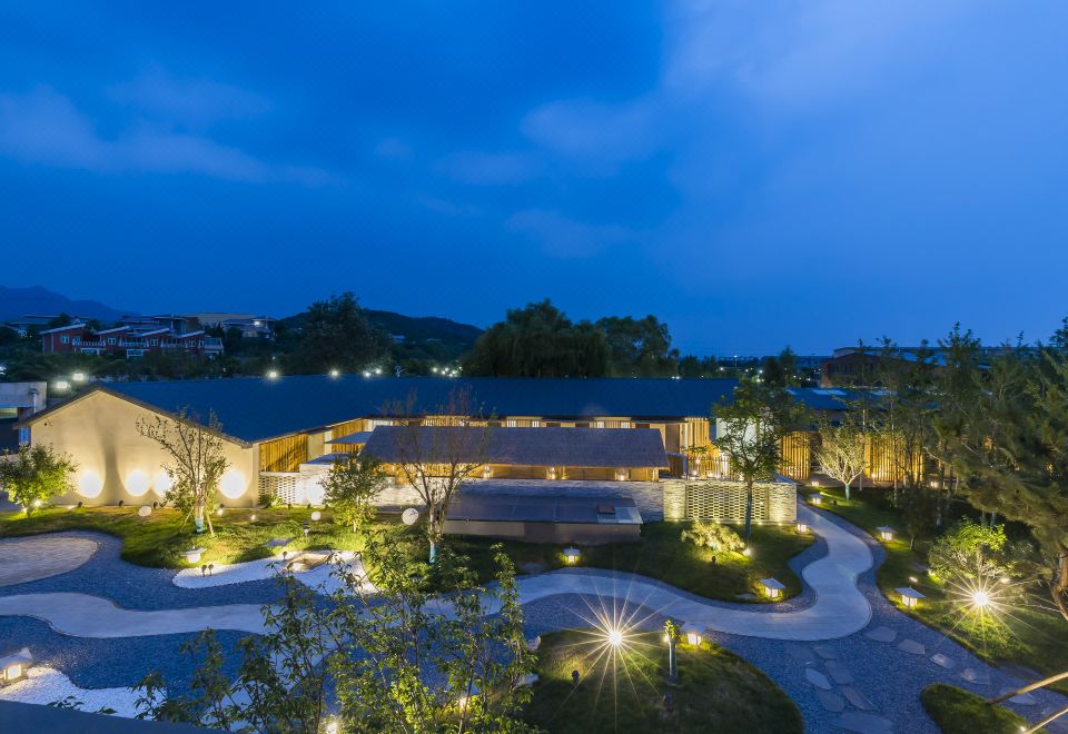 4. 베이징 러러신 ..