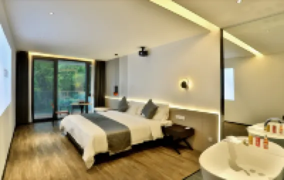 Stream in Cloud Resort Hotel