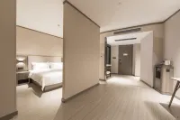 HanTing Hotel (Xinzheng Huangjin Avenue Logistics Park) Các khách sạn ở Tân Trịnh
