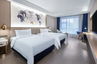 Kyriad Marvelous Hotel (Duyun center wanda plaza branch) Hotels near Xishan Forest Park