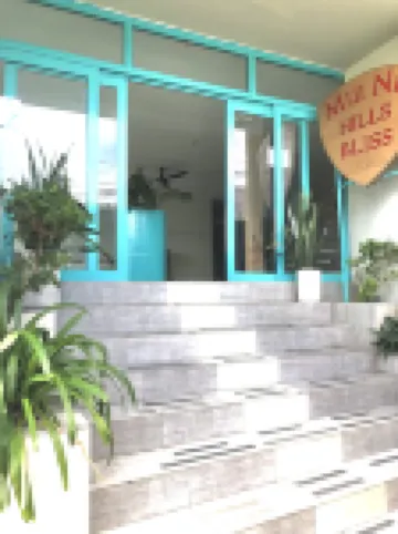 Khách sạn Mũi Né Hills Bliss Các khách sạn gần Lâu đài rượu vang RD Phan Thiết - Mũi Né