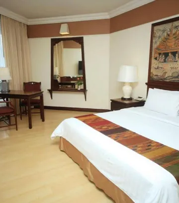 ห้องดีลักซ์ เตียงใหญ่ 1 เตียง