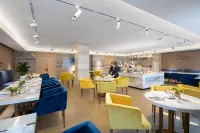 Kyriad Marvelous Hotel (Xiushui Huanle Hai'an Plaza) Hotels in Xiushui County