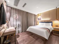 Home Inn Selected (Jinan Zhangqiu Hong Kong Street Baimaiquan) Các khách sạn gần Dongshan Commercial Street