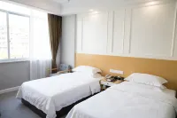 Xinhua Hotel Hotels in Dianjiang County