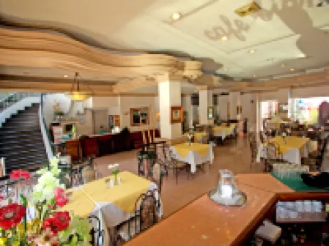 Hotel Galleria ダバオのホテル