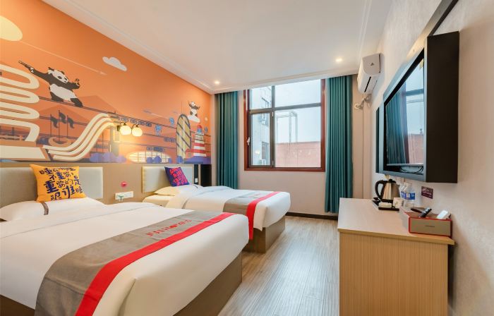 Junyi Chain Hotel (Shangshui No.2 Senior High School South Gate)