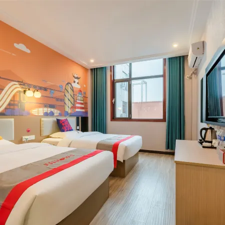 Junyi Chain Hotel (Shangshui No.2 Senior High School South Gate)