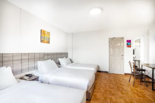 ห้องพักสำหรับสามท่าน - ไม่มีที่จอดรถ